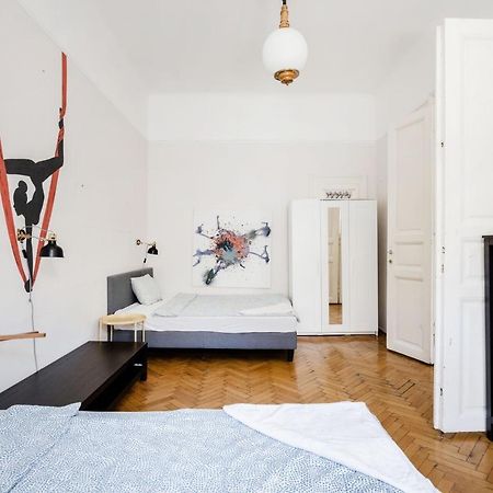 Downtown Circus Apartment Budapeszt Zewnętrze zdjęcie