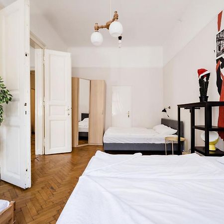Downtown Circus Apartment Budapeszt Zewnętrze zdjęcie