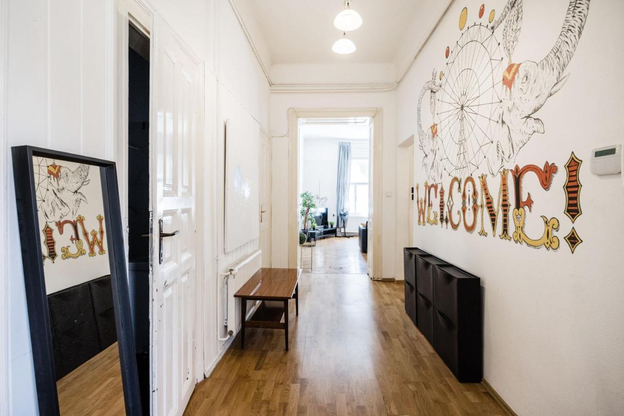 Downtown Circus Apartment Budapeszt Zewnętrze zdjęcie