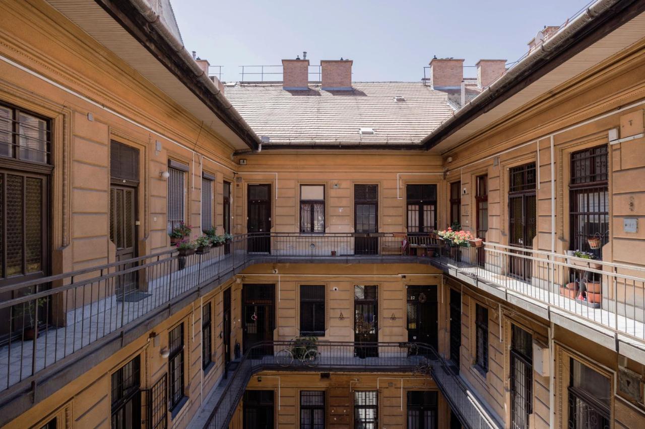 Downtown Circus Apartment Budapeszt Zewnętrze zdjęcie